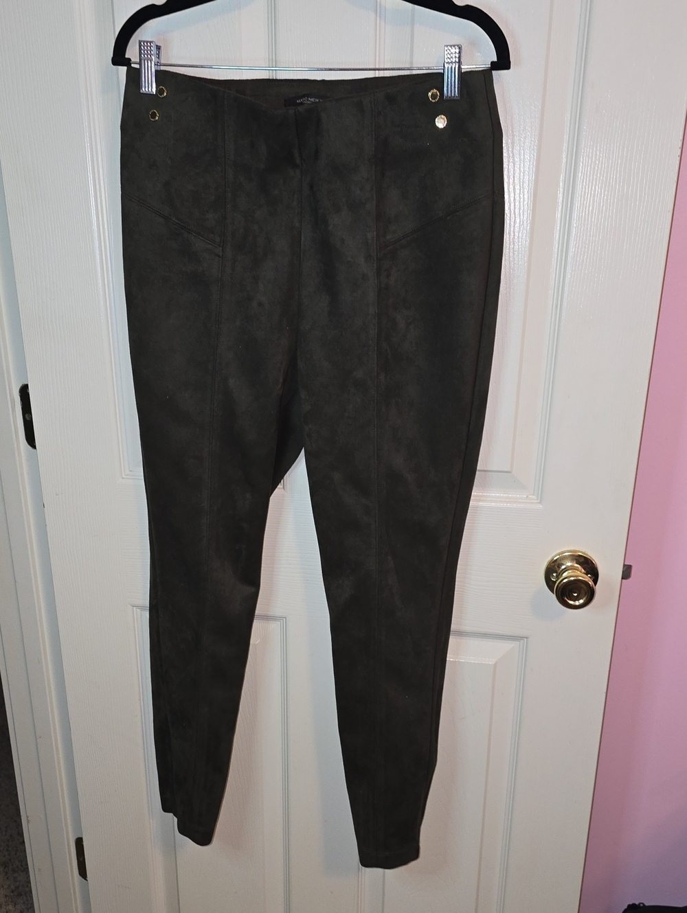 Women's Slim Suede-Look Ankle Pants in Olive